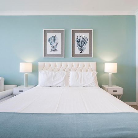Sea Lovers - Sea Front - Studio Apartment Монте Гордо Екстериор снимка